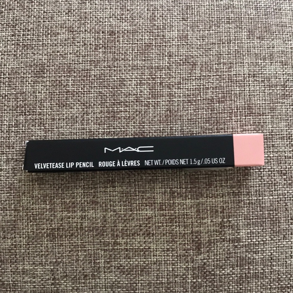Velvetease Lip Pencil
